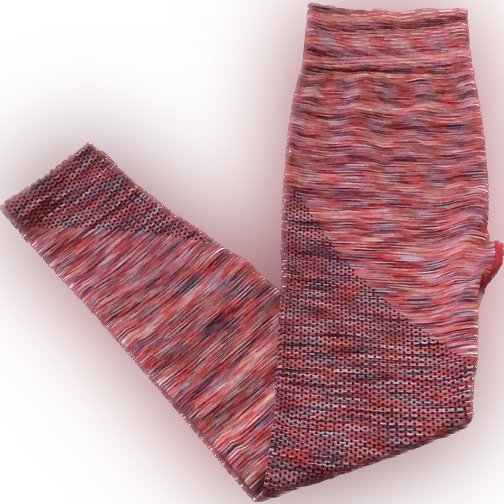 Aerie Chill Play Move 7/8 Seamless Legging in Red Print Size Medium women’s